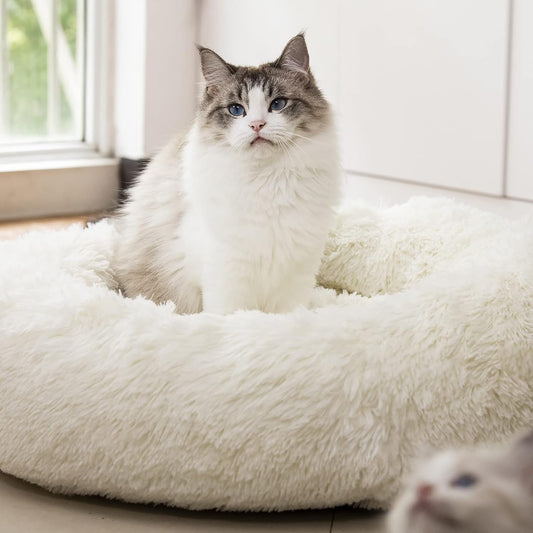 Wrap Your Pet in Luxury! 🐾✨ Enjoy the Snuggly Comfort of Our Anti-Anxiety Plush Faux Fur Pet Bed - Perfect for Dogs & Cats! Available in 20", 24", & 27" (27" in Elegant White) 🌟
